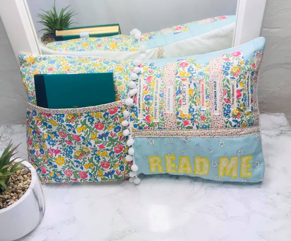 PDF　in　–　Reading　–　Living　Cushion　Pattern　loveliness